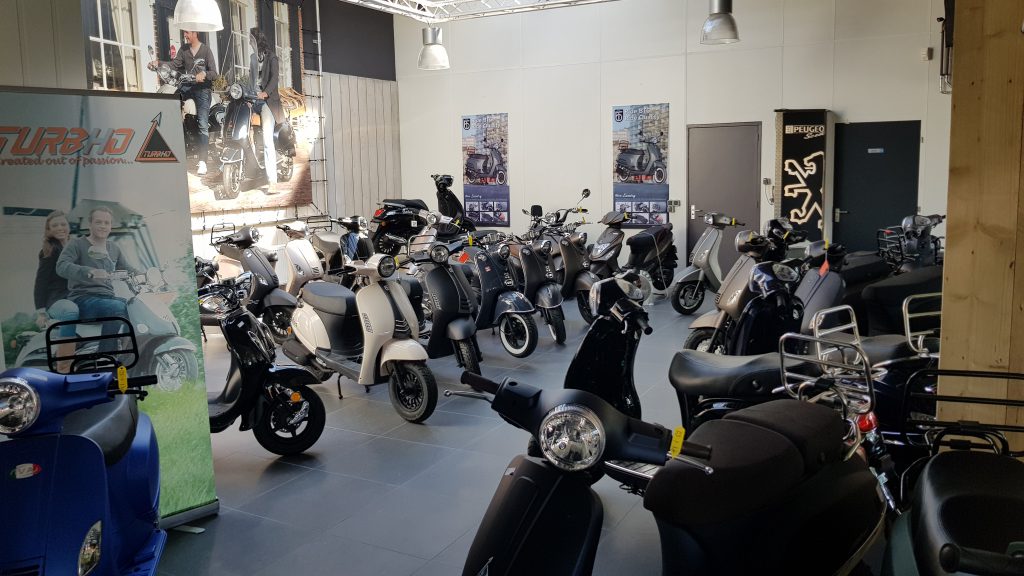 J & B Scooters Voor inkoopverkoop van Scooters, Fietsen, EBikes en meer