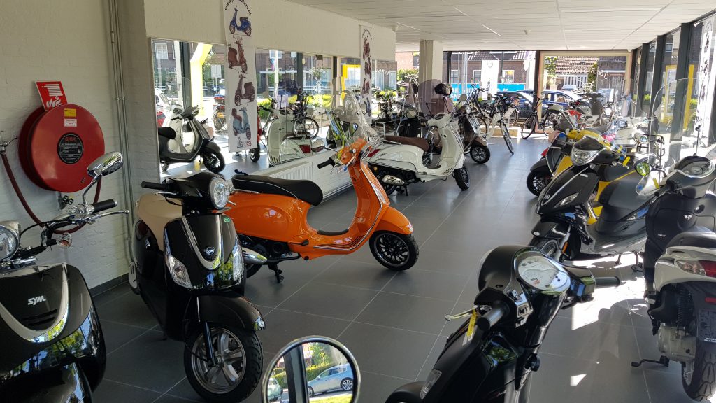 J & B Scooters Voor inkoopverkoop van Scooters, Fietsen, EBikes en meer