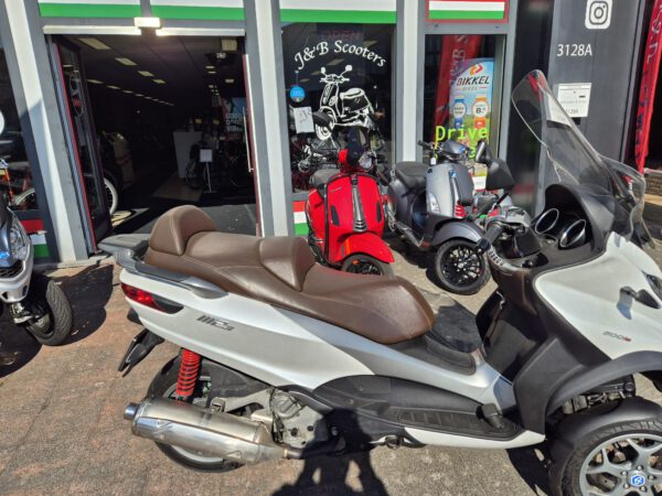 Piaggio MP3 500 ie