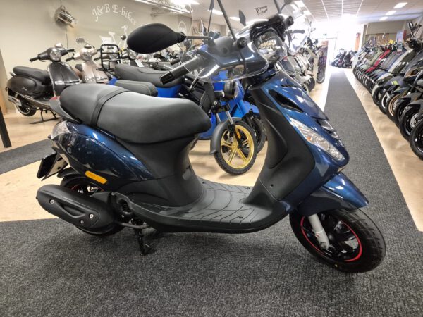 Piaggio Zip E4 2020