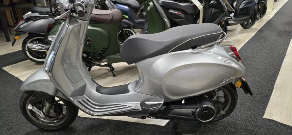 Vespa Elettrica
